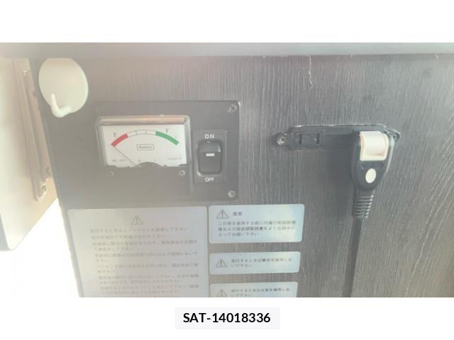 Toyota COASTER 2009-02 8371524-24