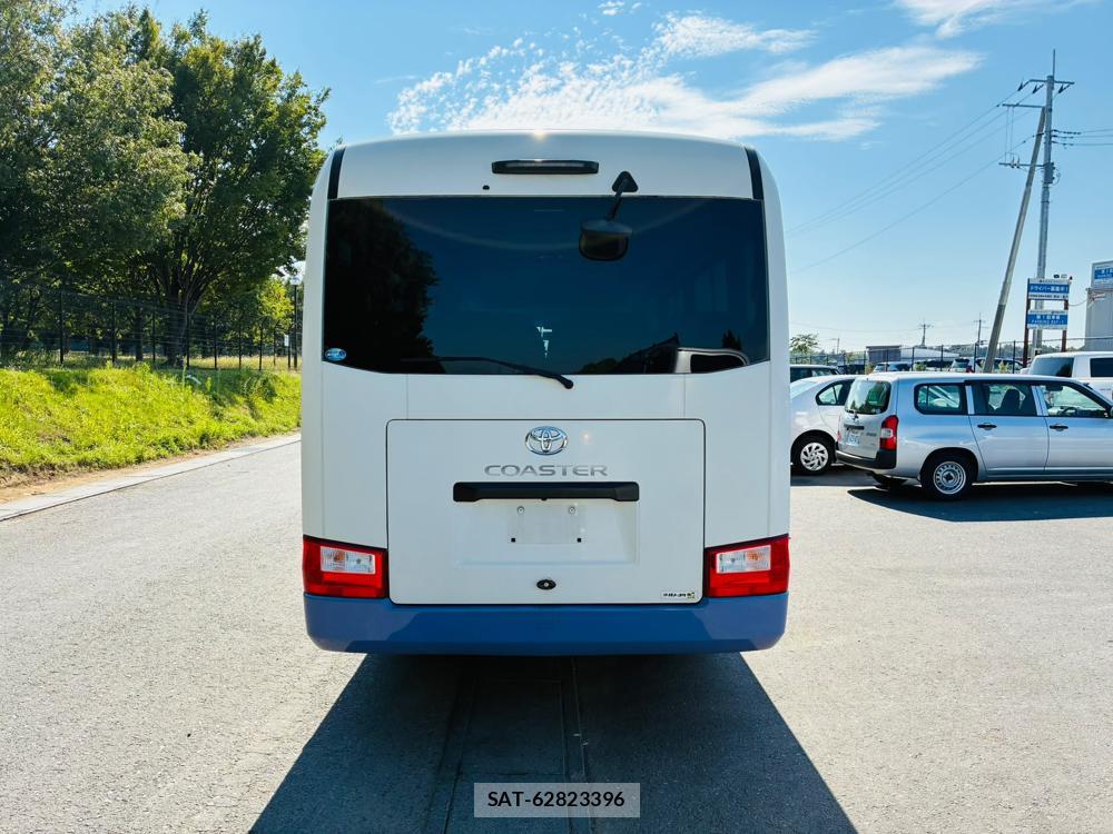 Toyota COASTER 2019-06 8302288-3
