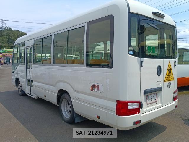 Toyota COASTER 2017-05 8561458-1