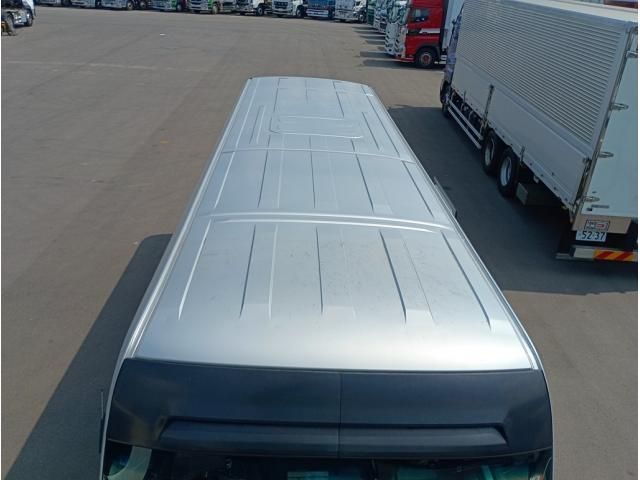 Toyota COASTER 2018-01 8732867-8