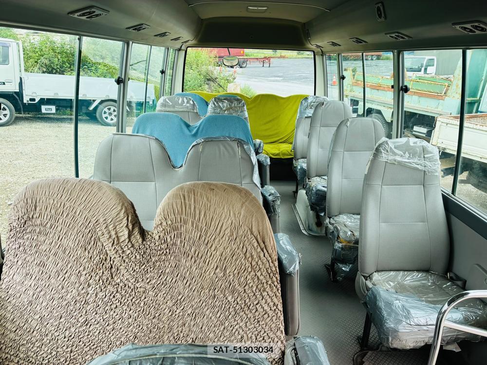 Toyota COASTER 2008-12 8674491-23