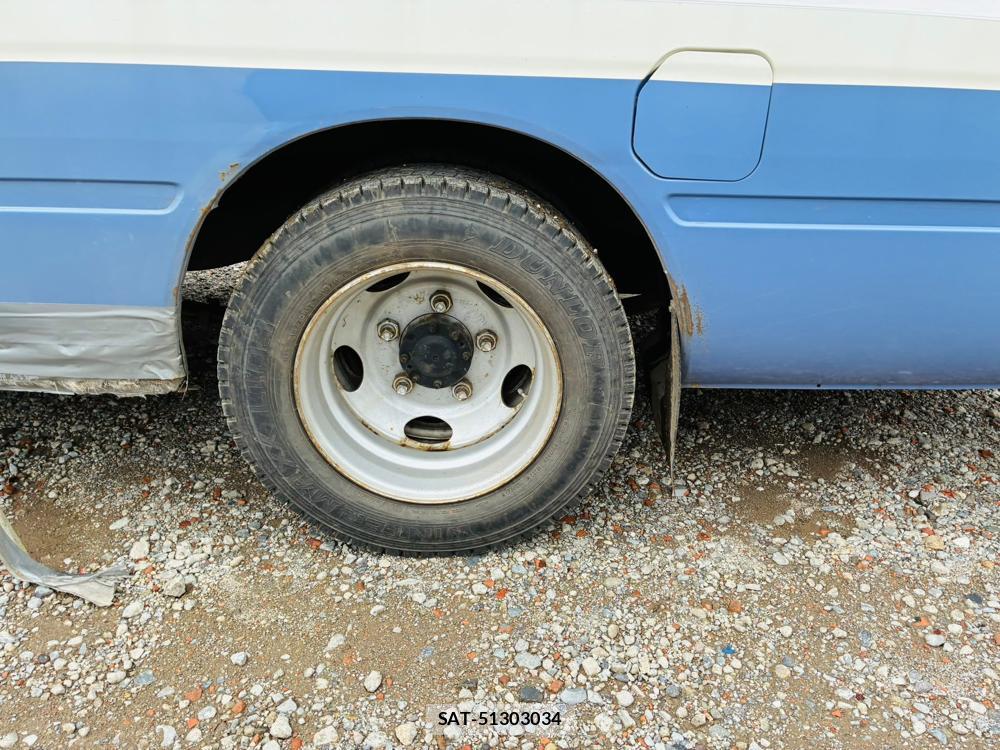 Toyota COASTER 2008-12 8674491-27