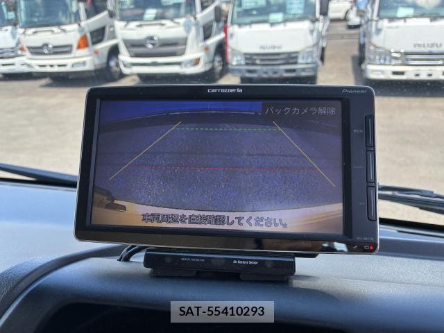 Toyota COASTER 2017-03 8779759-4