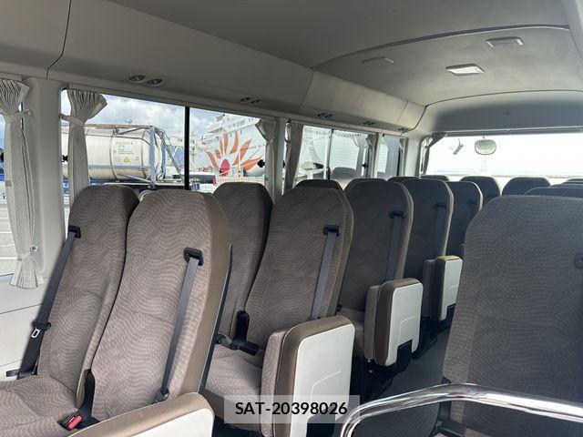 Toyota COASTER 2018-11 8828244-16