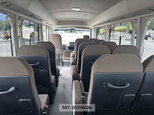 Toyota COASTER 2018-11 8828244-17
