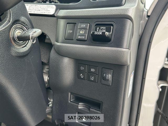 Toyota COASTER 2018-11 8828244-8