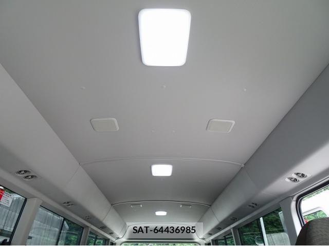 Toyota COASTER 2026-07 8879125-18