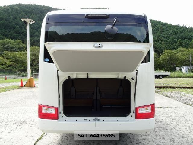 Toyota COASTER 2026-07 8879125-6