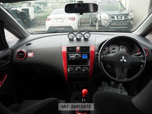 Mitsubishi COLT 2010-03 6715841-1