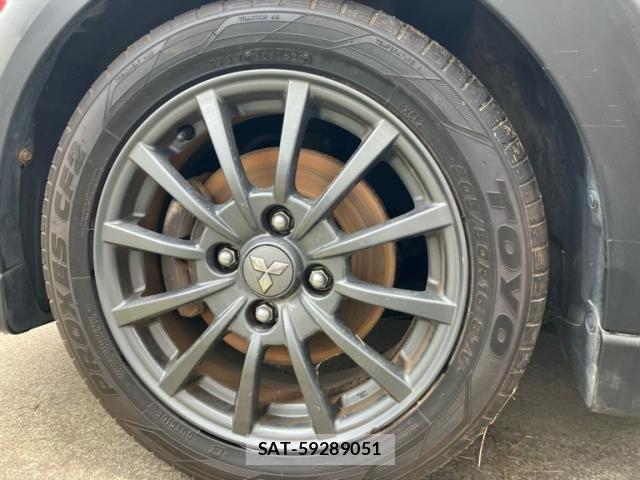 Mitsubishi COLT 2009-08 7216179-9