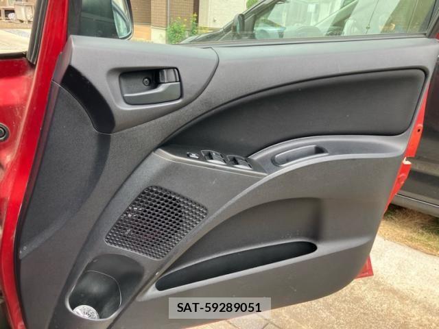 Mitsubishi COLT 2009-08 7216179-13