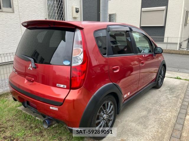 Mitsubishi COLT 2009-08 7216179-3