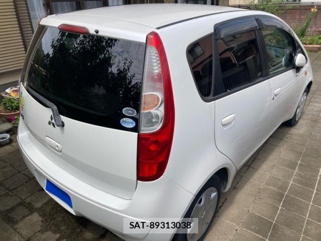 Mitsubishi COLT 2011-06 7391635-1