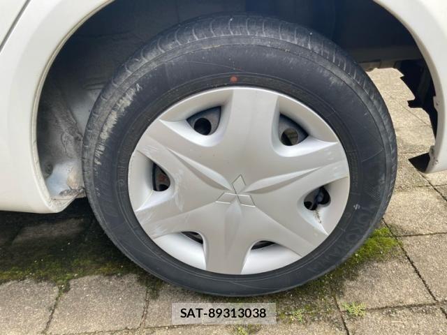 Mitsubishi COLT 2011-06 7391635-5