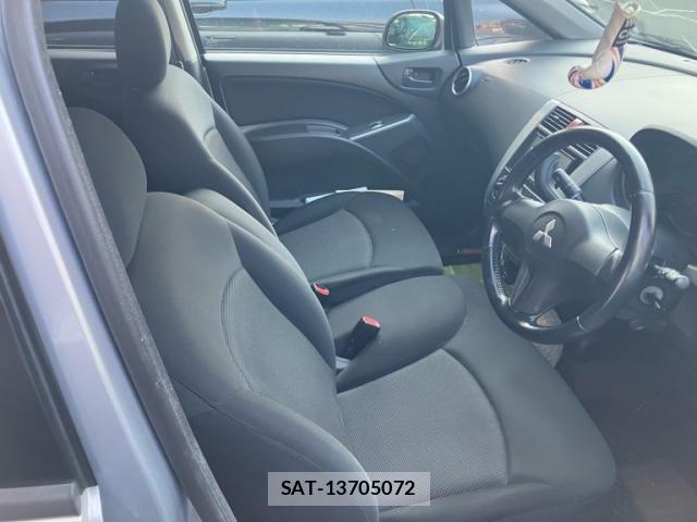 Mitsubishi COLT 2012-05 8335249-17