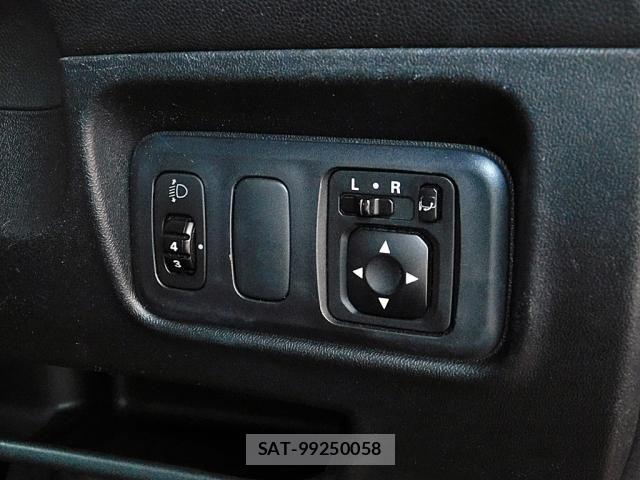 Mitsubishi COLT 2009-09 8411671-9