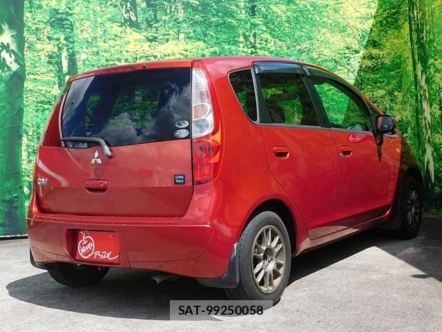 Mitsubishi COLT 2009-09 8411671-1