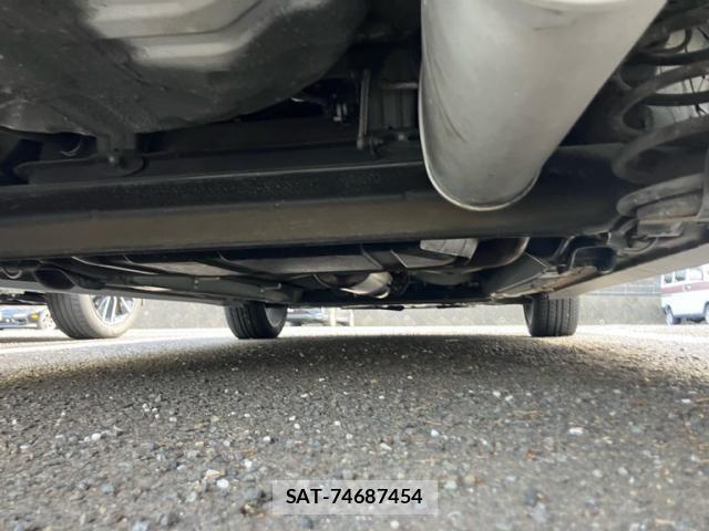 Mitsubishi COLT 2010-06 8524070-12
