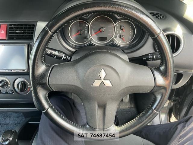 Mitsubishi COLT 2010-06 8524070-18