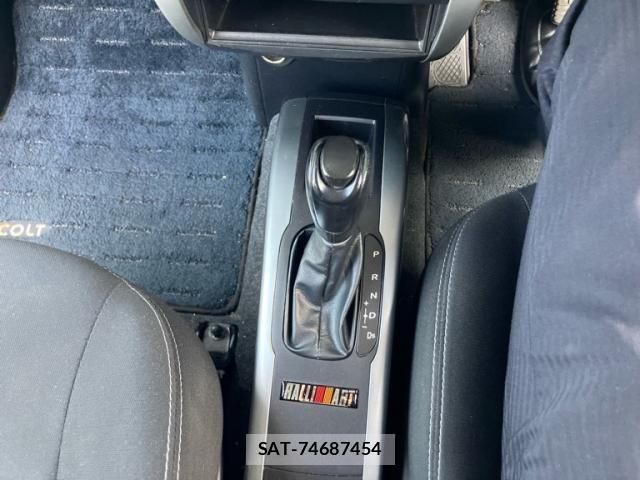 Mitsubishi COLT 2010-06 8524070-22