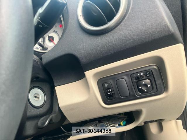 Mitsubishi COLT 2010-04 8561457-10