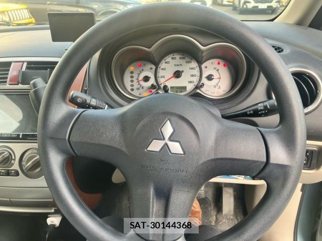 Mitsubishi COLT 2010-04 8561457-11
