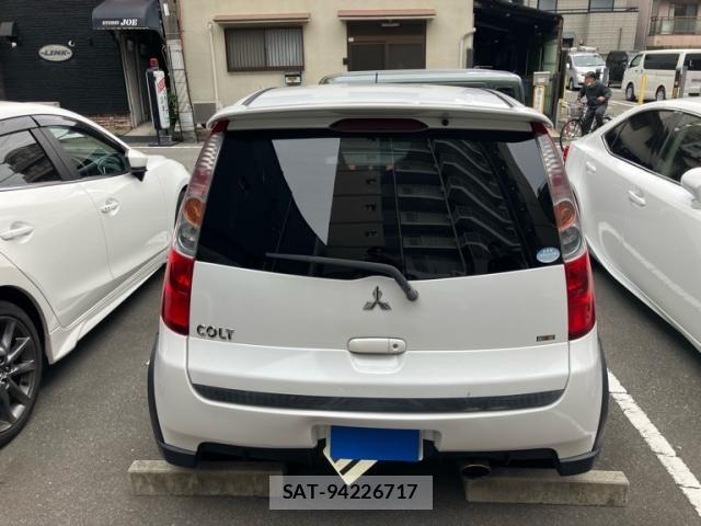 Mitsubishi COLT 2010-06 8658443-3