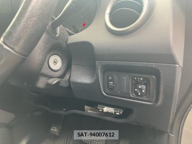 Mitsubishi COLT 2010-09 8741205-14