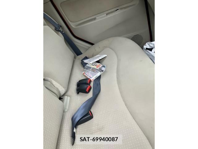 Mitsubishi COLT 2010-07 8779761-14