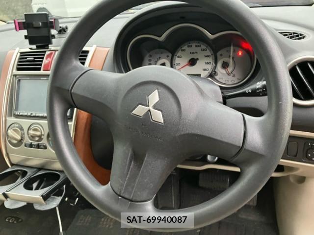 Mitsubishi COLT 2010-07 8779761-18