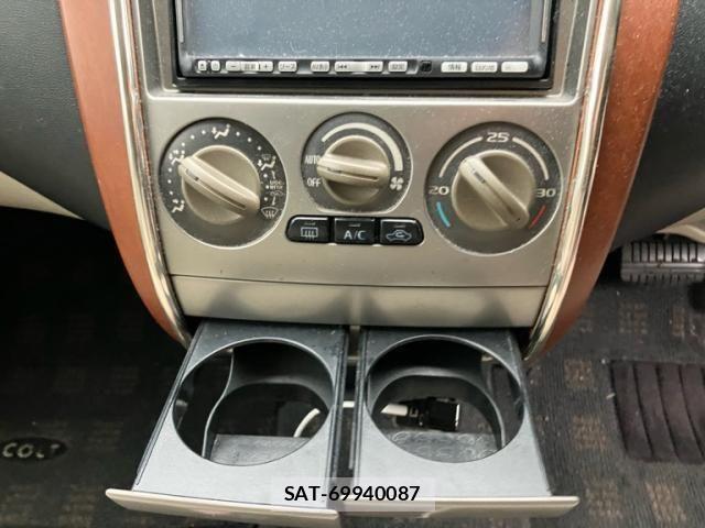 Mitsubishi COLT 2010-07 8779761-19