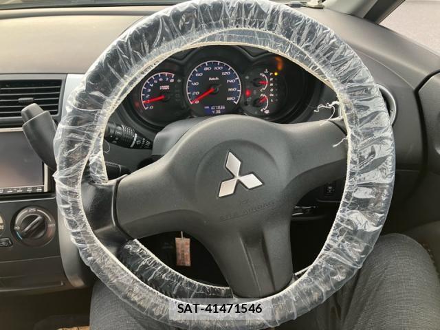 Mitsubishi COLT 2009-09 8828245-14