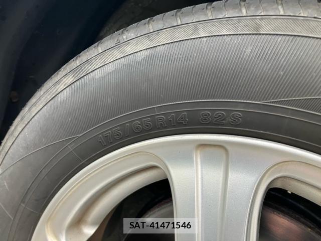Mitsubishi COLT 2009-09 8828245-6