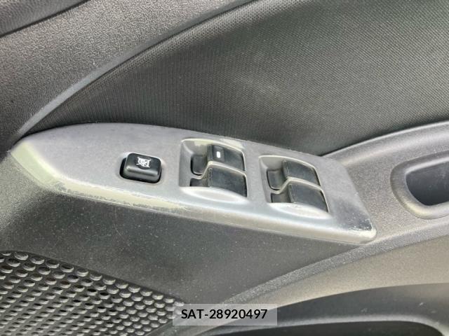 Mitsubishi COLT 2009-10 8879127-13