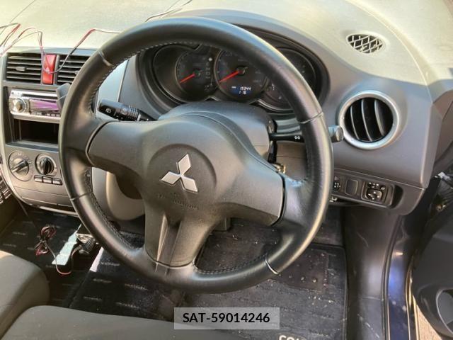 Mitsubishi COLT 2009-10 8883425-10