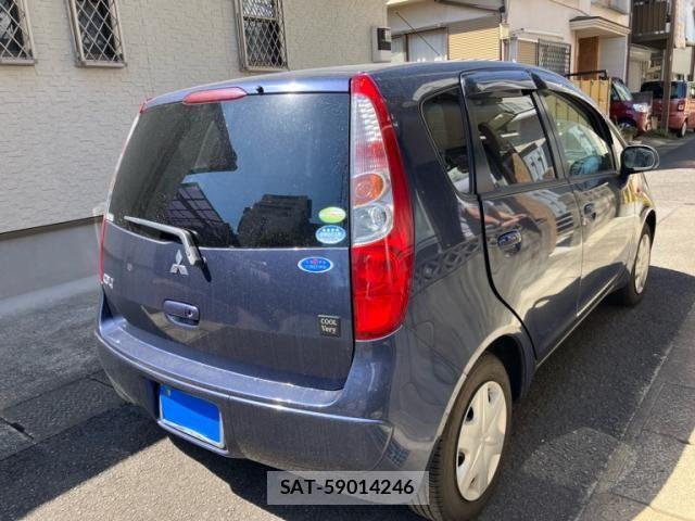 Mitsubishi COLT 2009-10 8883425-4