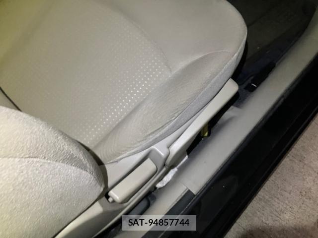 Mitsubishi COLT 2008-06 8658446-9