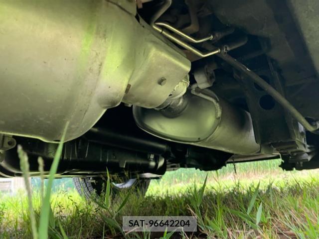 Isuzu COMO 2013-06 8779763-11