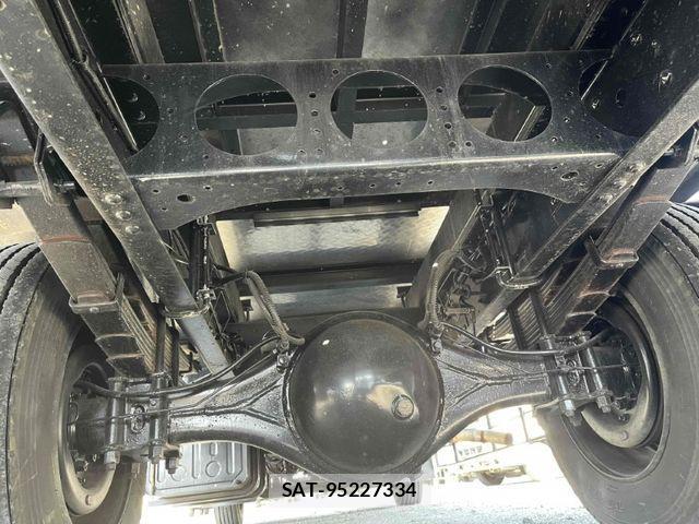 Nissan CONDOR 2006-04 832839-25