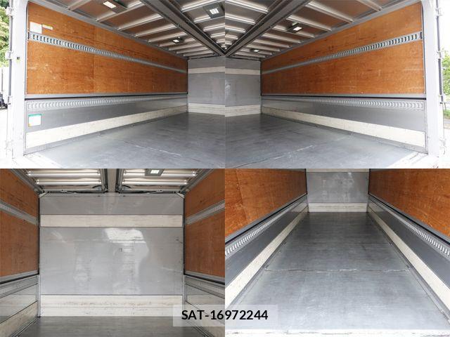 Nissan CONDOR 2014-10 1039068-7