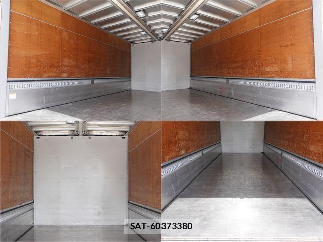 Nissan CONDOR 2014-06 1153554-8