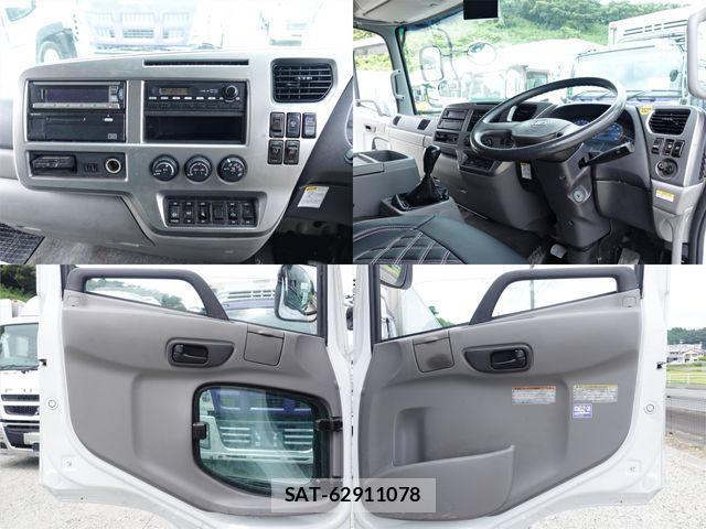 Nissan CONDOR 2011-08 1214116-15