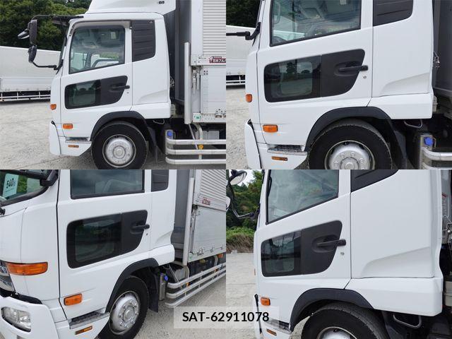 Nissan CONDOR 2011-08 1214116-6