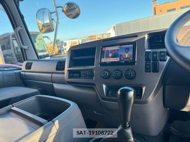 Nissan CONDOR 2015-02 1227499-9