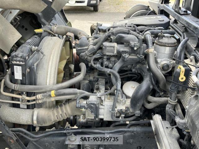 Nissan CONDOR 2012-10 1290484-12