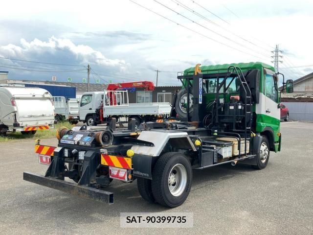 Nissan CONDOR 2012-10 1290484-2