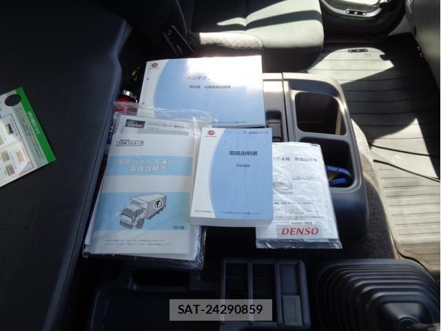 Nissan CONDOR 2021-02 1295511-29
