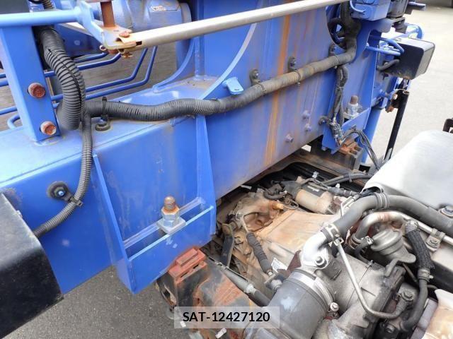 Nissan CONDOR 2012-11 1299106-22