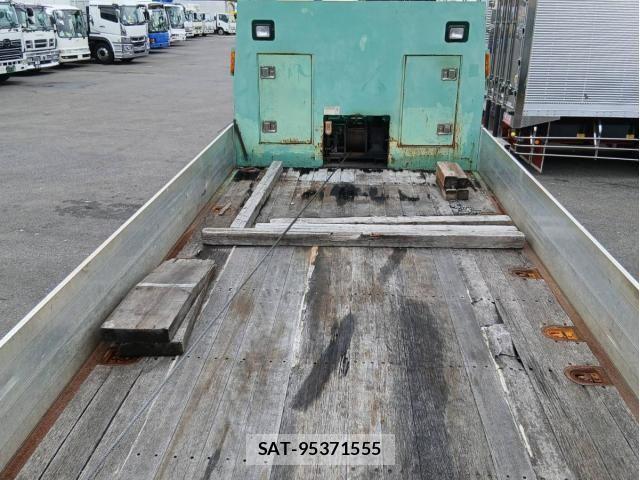 Nissan CONDOR 2007-12 1327499-16