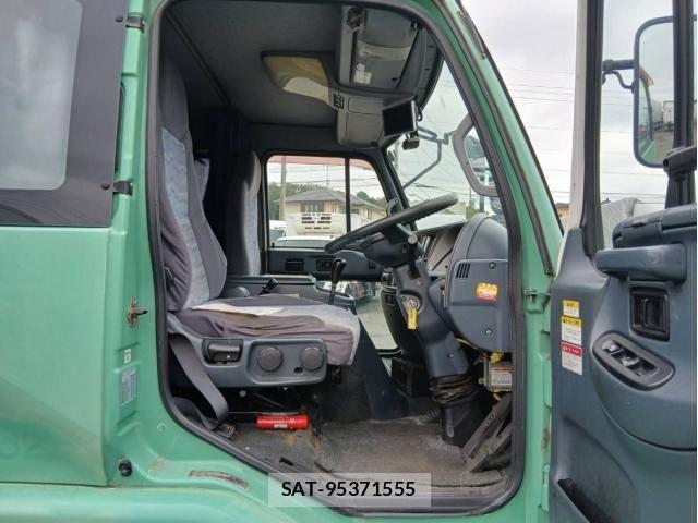 Nissan CONDOR 2007-12 1327499-26